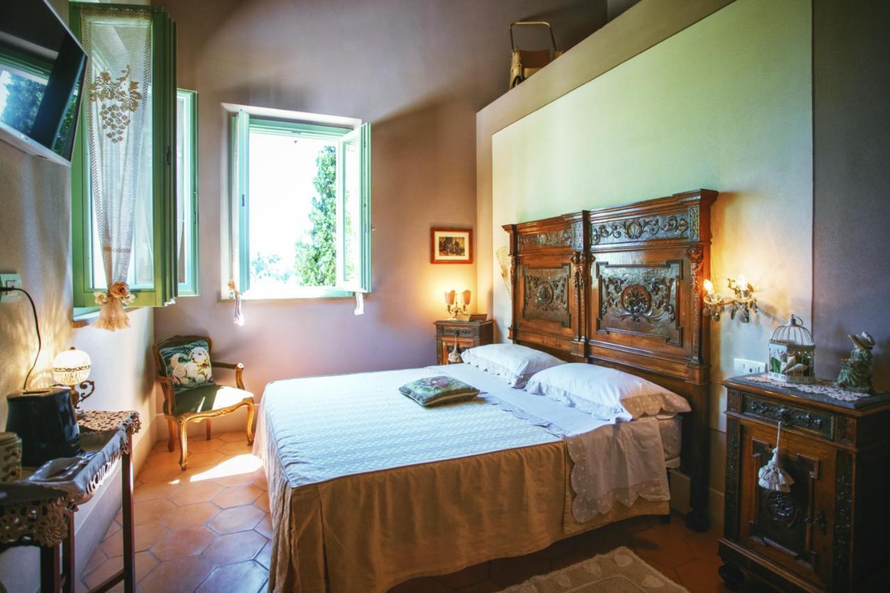 Antico Casale Bed & Breakfast